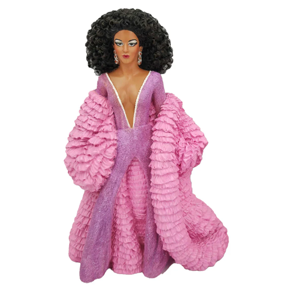 December Diamonds | What a Drag - Image 5